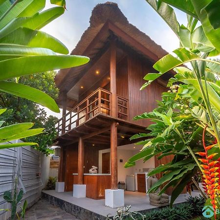Villa Kamboja - Intimate Luxury Lovina Beach Villa Banjar  エクステリア 写真