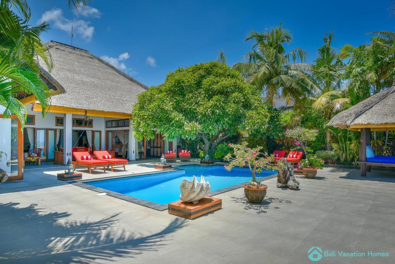 Villa Kamboja - Intimate Luxury Lovina Beach Villa Banjar  エクステリア 写真