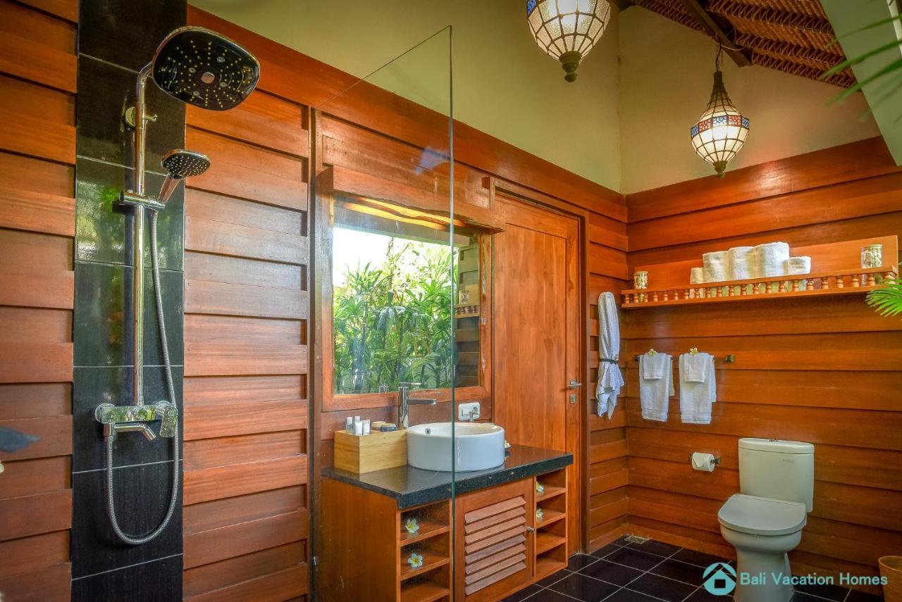 Villa Kamboja - Intimate Luxury Lovina Beach Villa Banjar  エクステリア 写真