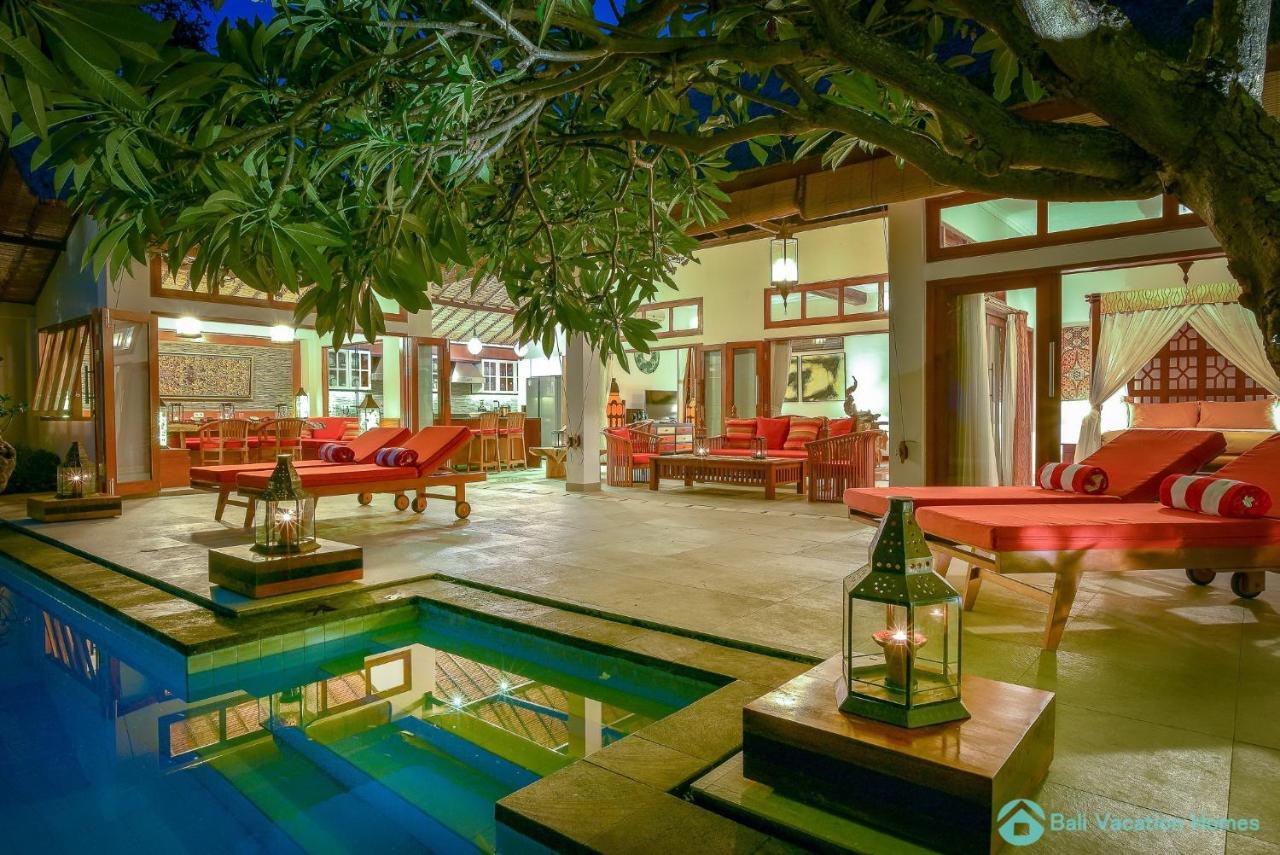 Villa Kamboja - Intimate Luxury Lovina Beach Villa Banjar  エクステリア 写真