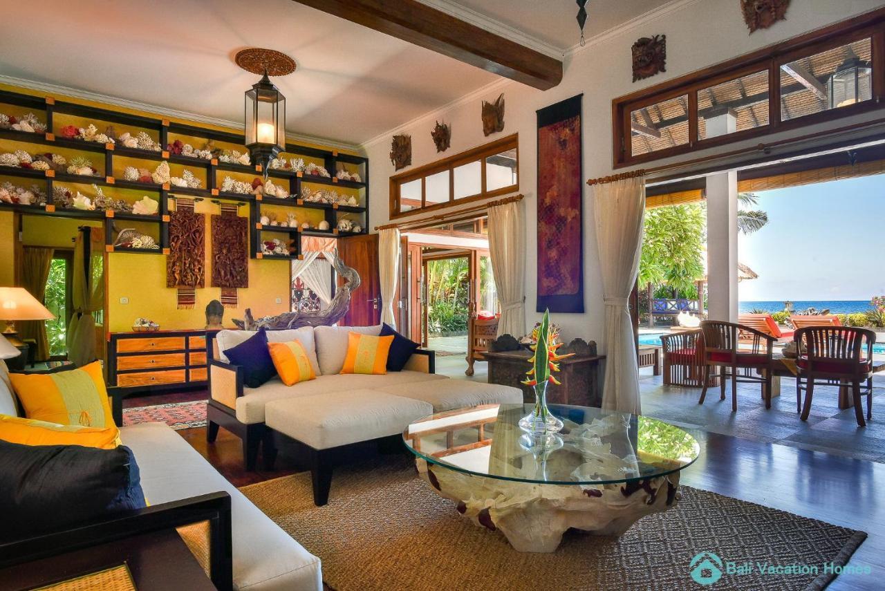 Villa Kamboja - Intimate Luxury Lovina Beach Villa Banjar  エクステリア 写真