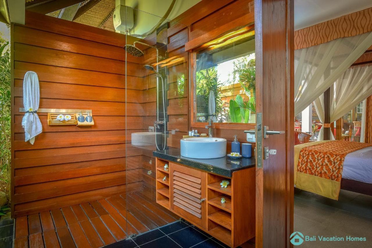 Villa Kamboja - Intimate Luxury Lovina Beach Villa Banjar  エクステリア 写真